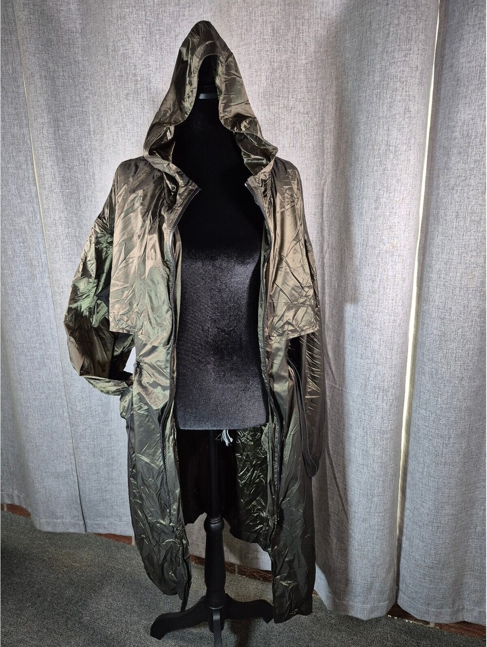OYSHO Womens M/L Metallic Olive Long Hooded Rain Jacket Coat